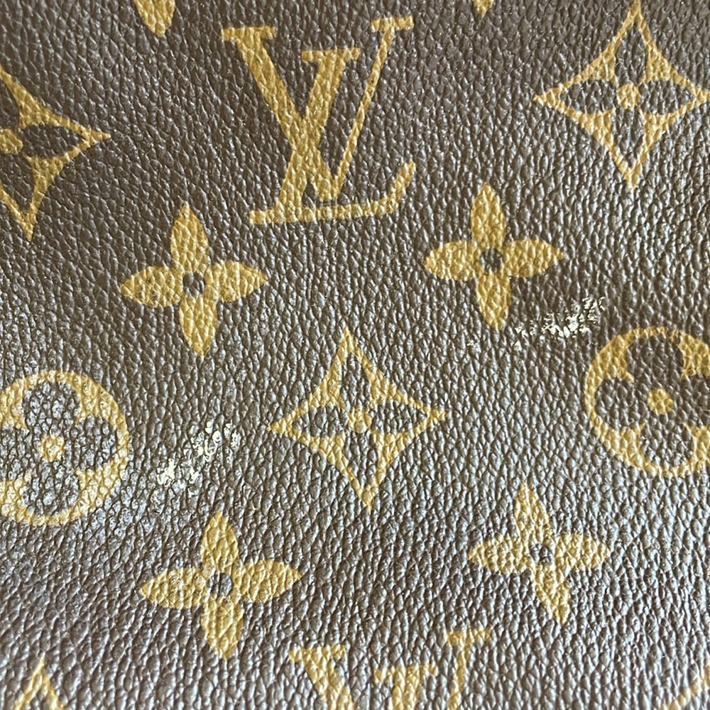 Vintage Authentic Louis Vuitton Large Duffle Weekender 1970’s / 80s Era Monogram - Picture 9 of 17